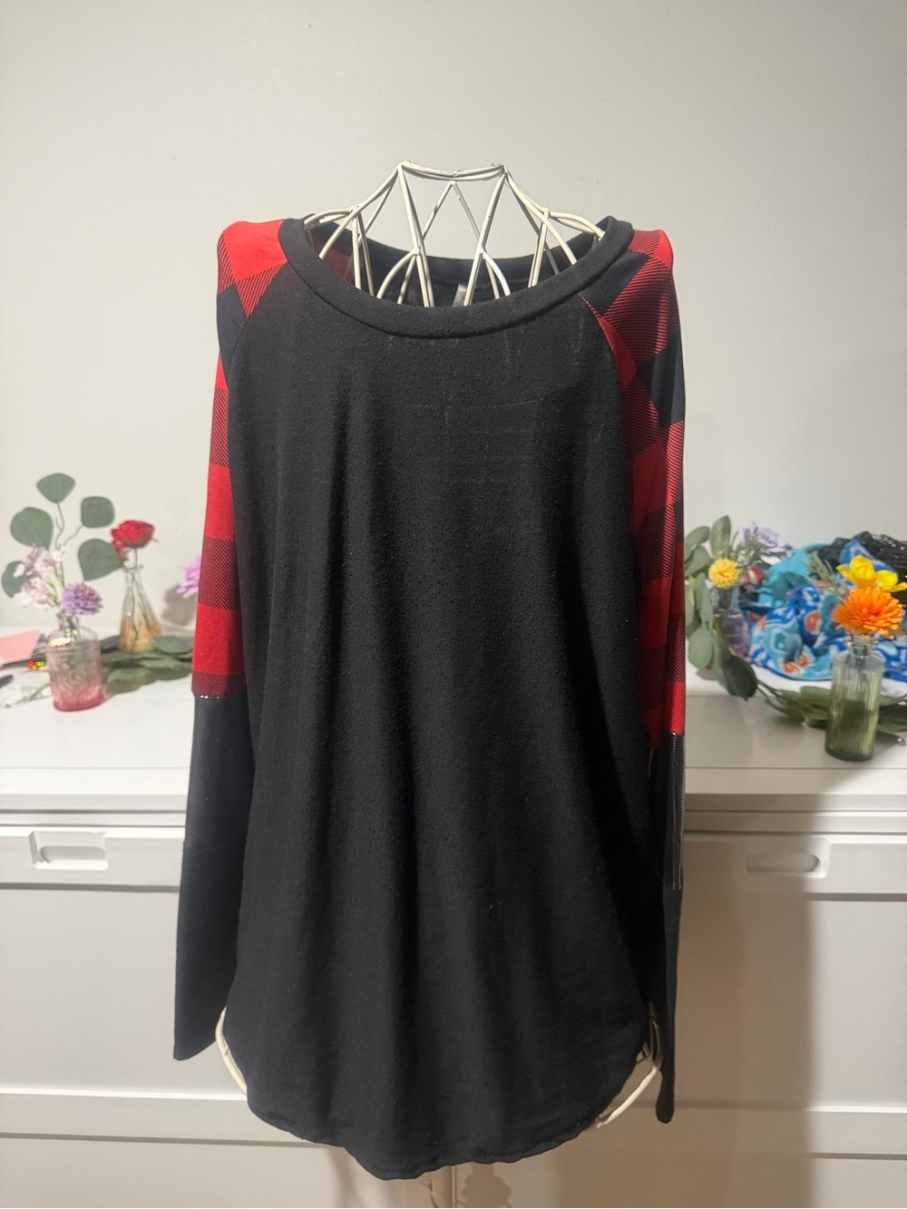 Acting Pro Black Top with Red Plaid Raglan Sleeves